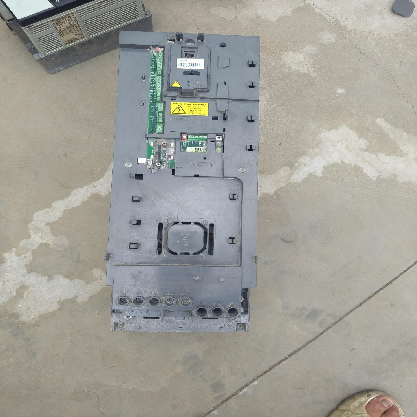 [德峰]ABB45千瓦变频器，ACS510-01-088A-4,外壳