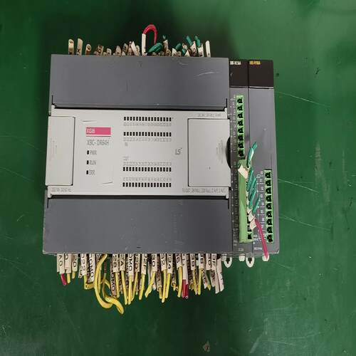 （设备配件）LS产电 PLC  XBC-DR64H XBE-DC16A