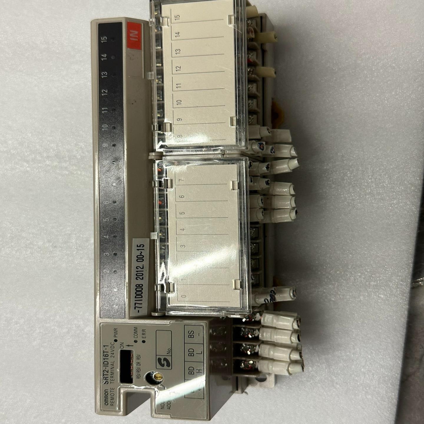 SRT2-ID16T-1,成色如图