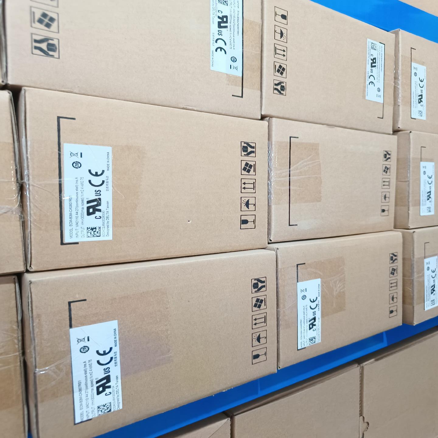 台达B3伺服电机 ECM-B3M-CA0807RS1