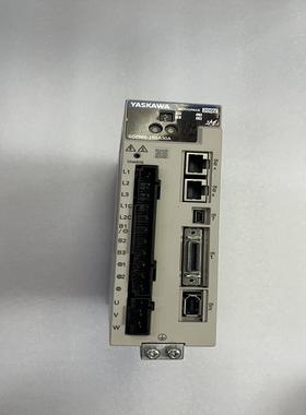 [德峰]m伺服-R5A30ASGPMS2系驱动器安川450m3瓦