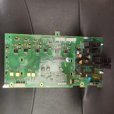 议~西门子440变频器驱动板15185KW 功能正常成色