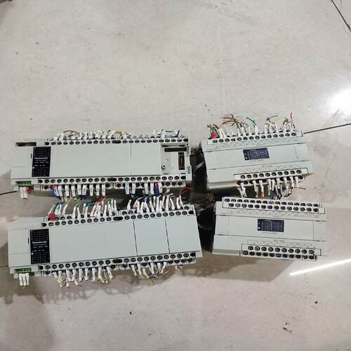 PLC. AFPXHC60TD-F  AFPX0E40T