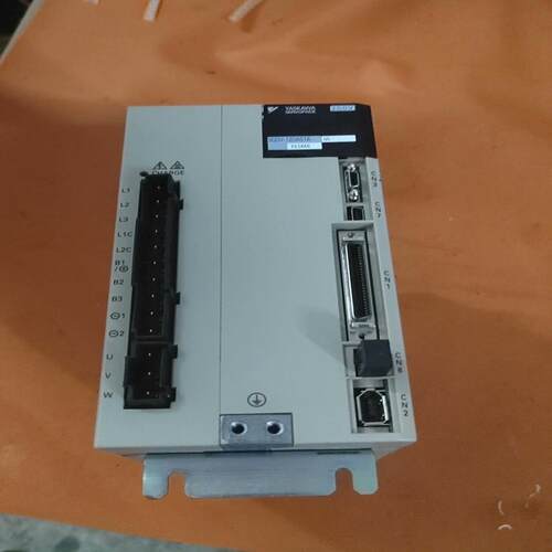安川伺服驱动器SGDV-120A01AY834AB，成色