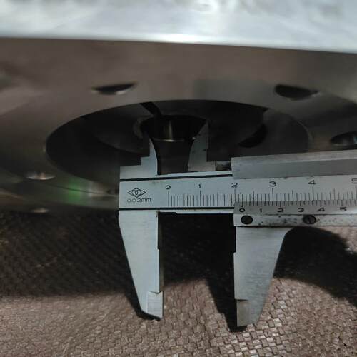 议~STF110-04-S2-P2-L2 减速机 实物图  转动