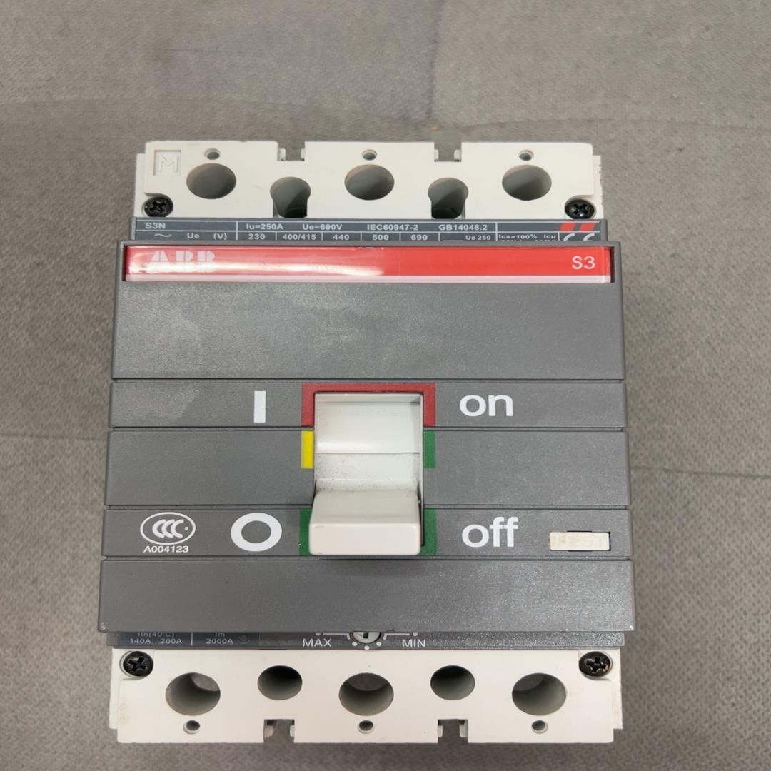 （设备配件）ABB塑壳断路器 S3N250A包邮包好 拆机250A3p断