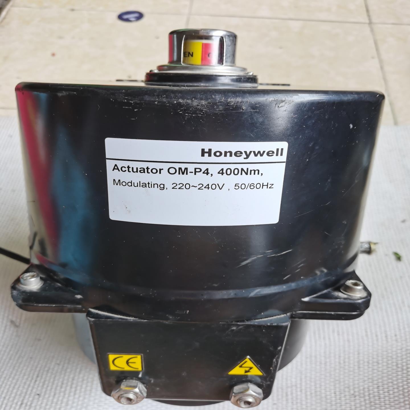 蝶阀执行器,OM-P4,400NM,成色如图所示,实