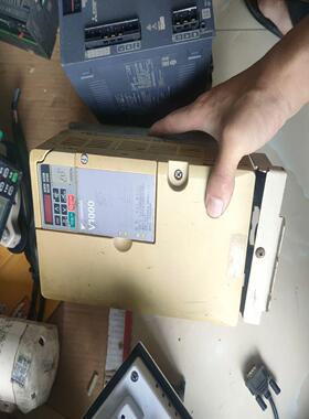 {莱茵电子商行}安川V1000变频器75KW55KWVB4A0018