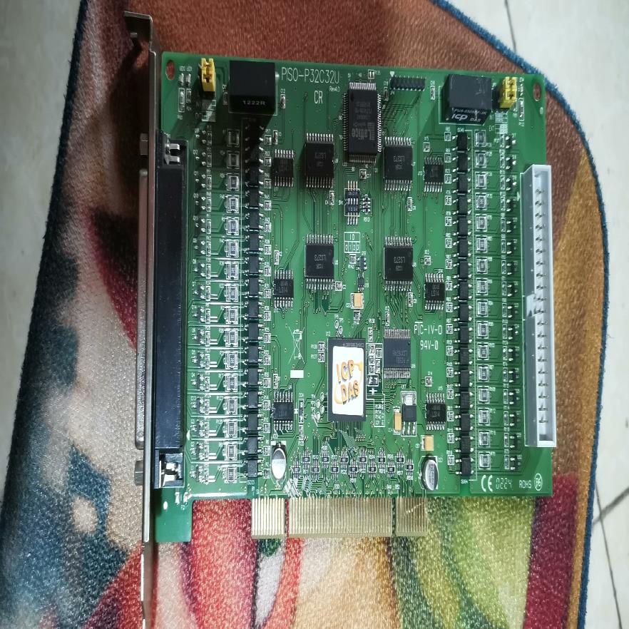 泓格PISO- P32C32U 三十二路集电极开路输出隔