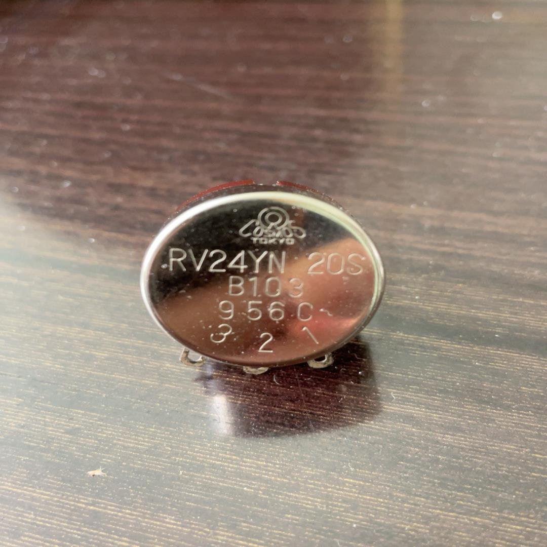 TOKYO电位器RV24YN ，20S， B103