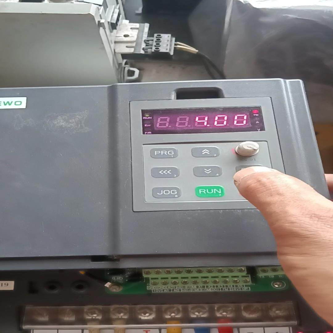 #变频器科沃AD800N-4T15GB/18.5PB   1