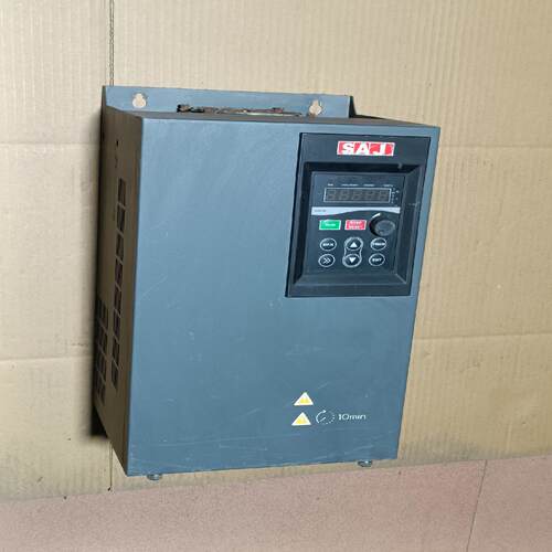 三晶变频器VM1000-4T18R5GB/022PB