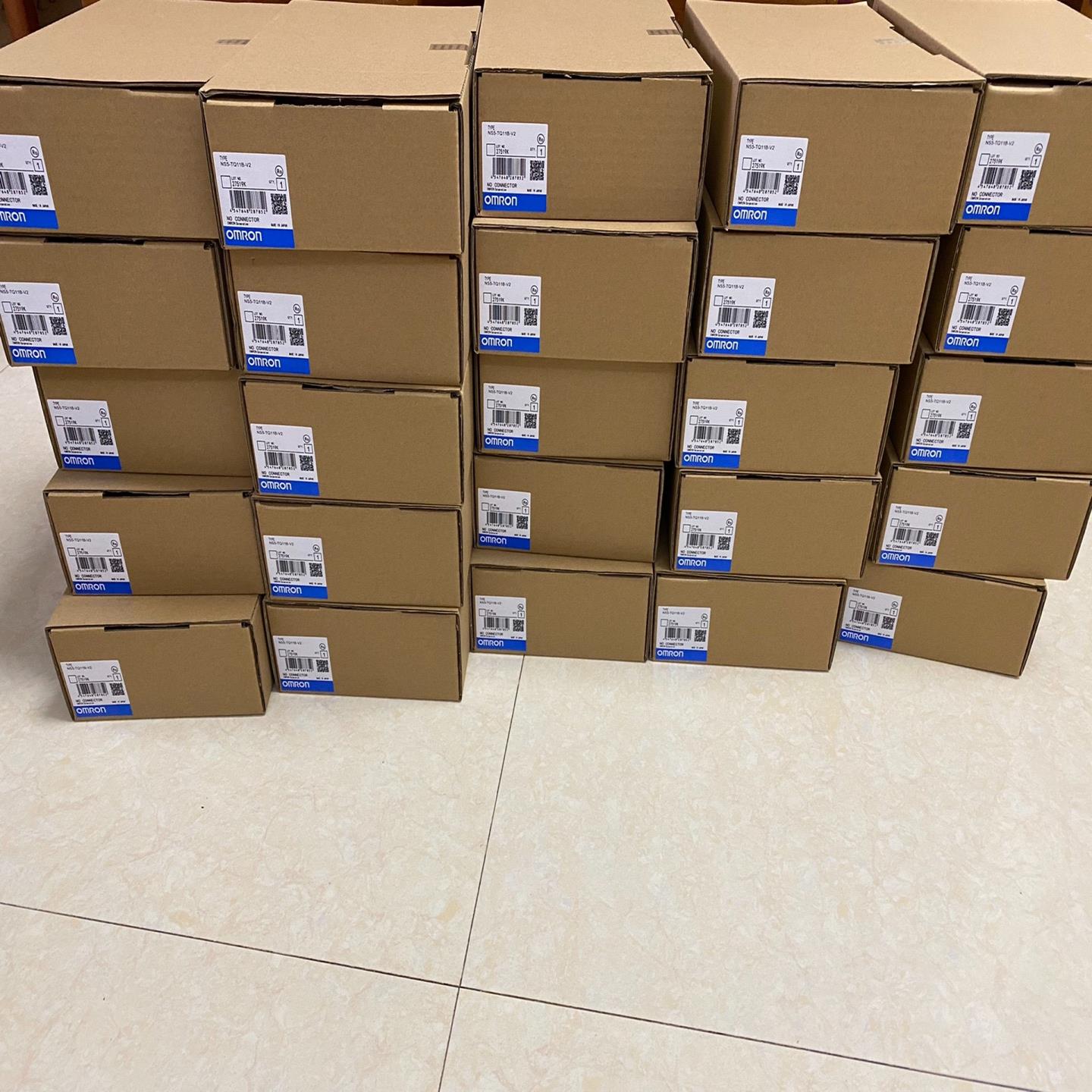 光电开关E3A2-DS70M4(崽崽配件)