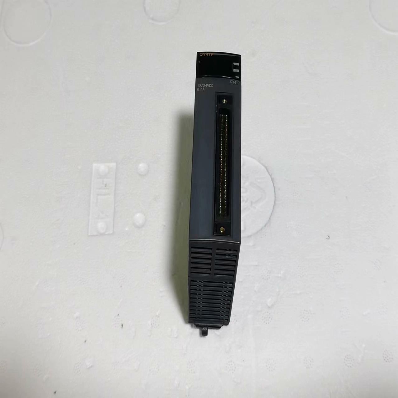 （设备配件）三菱PLC模块，型号QY41P，功能包好，成色