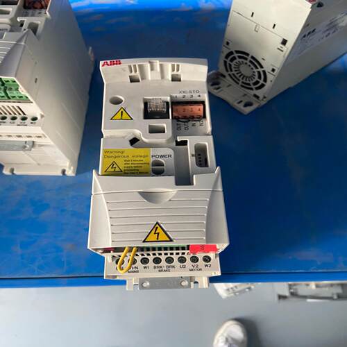 （设备配件）ABB变频器ACS355-03E-08A8-4 4kw380