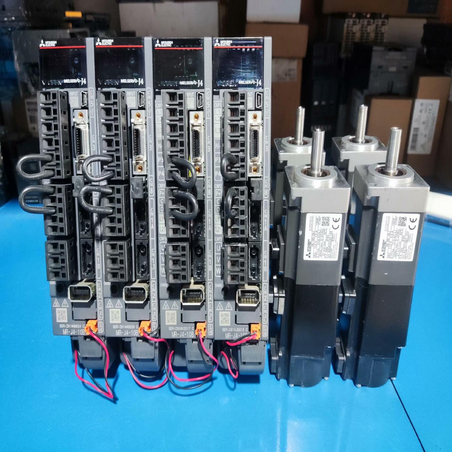 伺服mr-j4-10b驱动器hg-kr13bj电机一套，