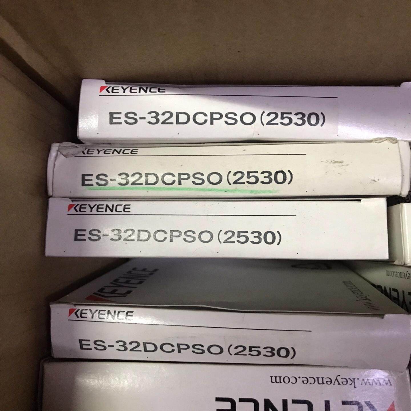 基恩士ES-32DC SO(2100)全新  基恩士ES-3