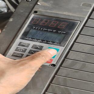 成色富士 如图FRN11G11S11 拆机CX 4千瓦变频器 德峰