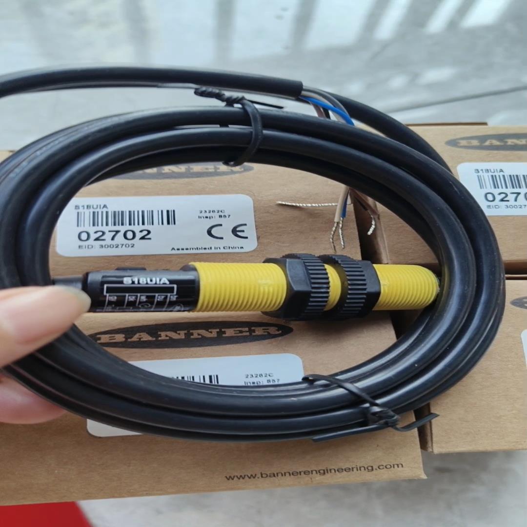 banner邦纳超声波传感器S18UIA,原装全新正品。另有