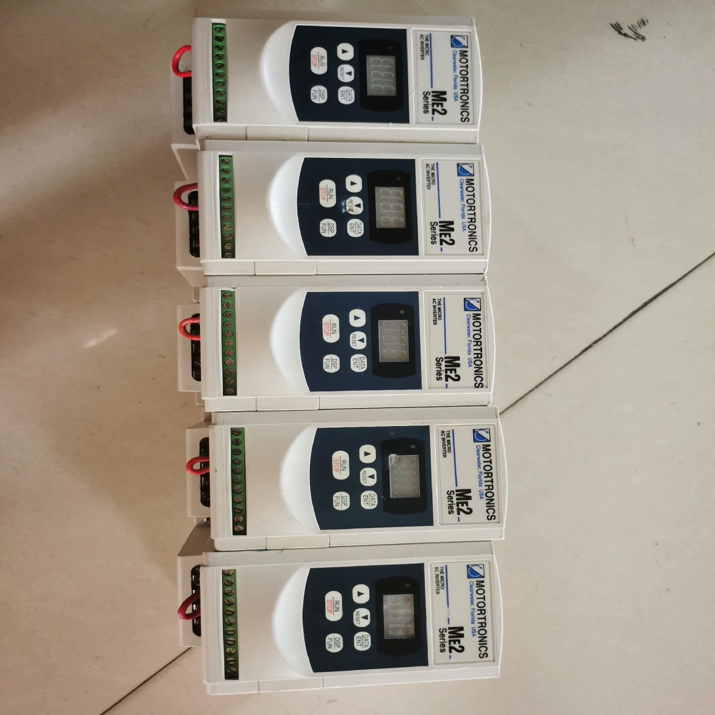 （设备配件）Motortronics Me2-2p2-m，，。一共五个，
