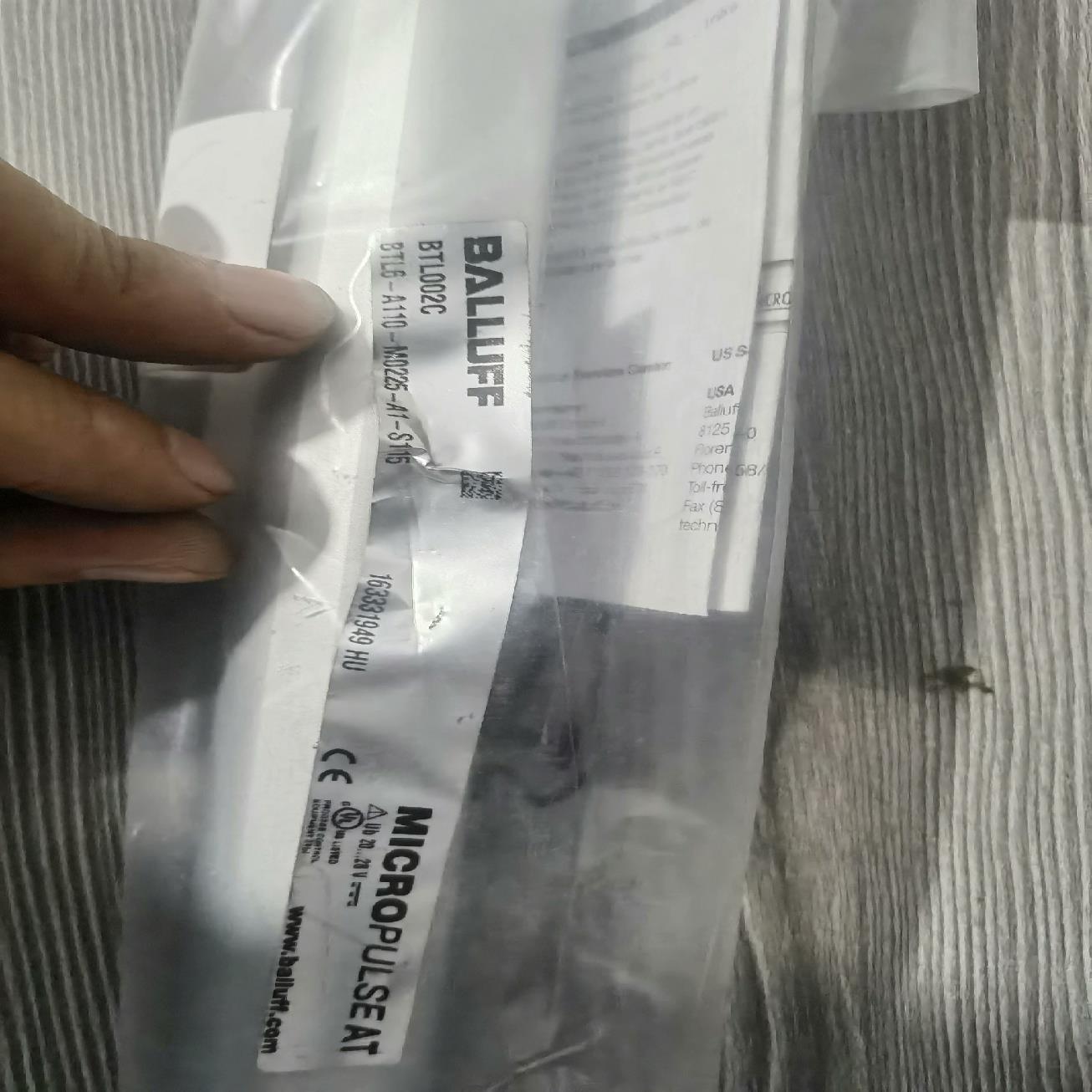 83  巴鲁夫位移传感器 BTL002C  BTL6-A11