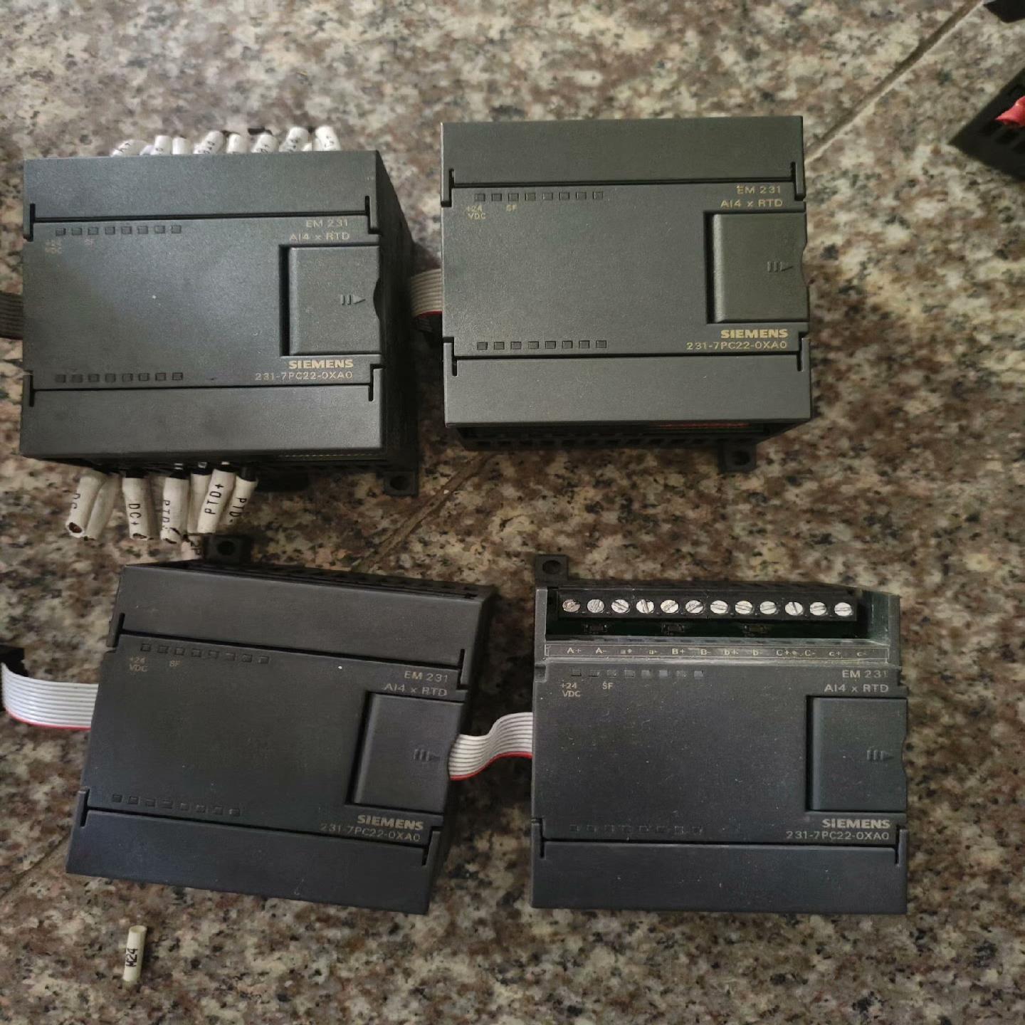 （设备配件）西门子231-7PC22-0XA0功能正常