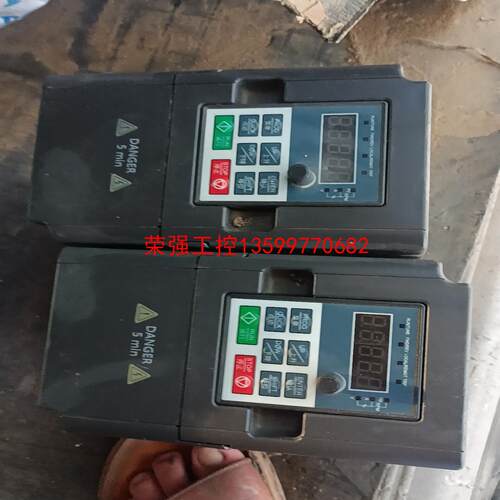 【荣强工控】沂川变频器yc100 2.2kw 拆机，成色不错。功能包好用