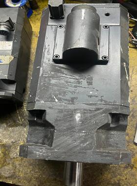 （设备配件）-AL0-8-伺服电机Z西门子AH711FT60843