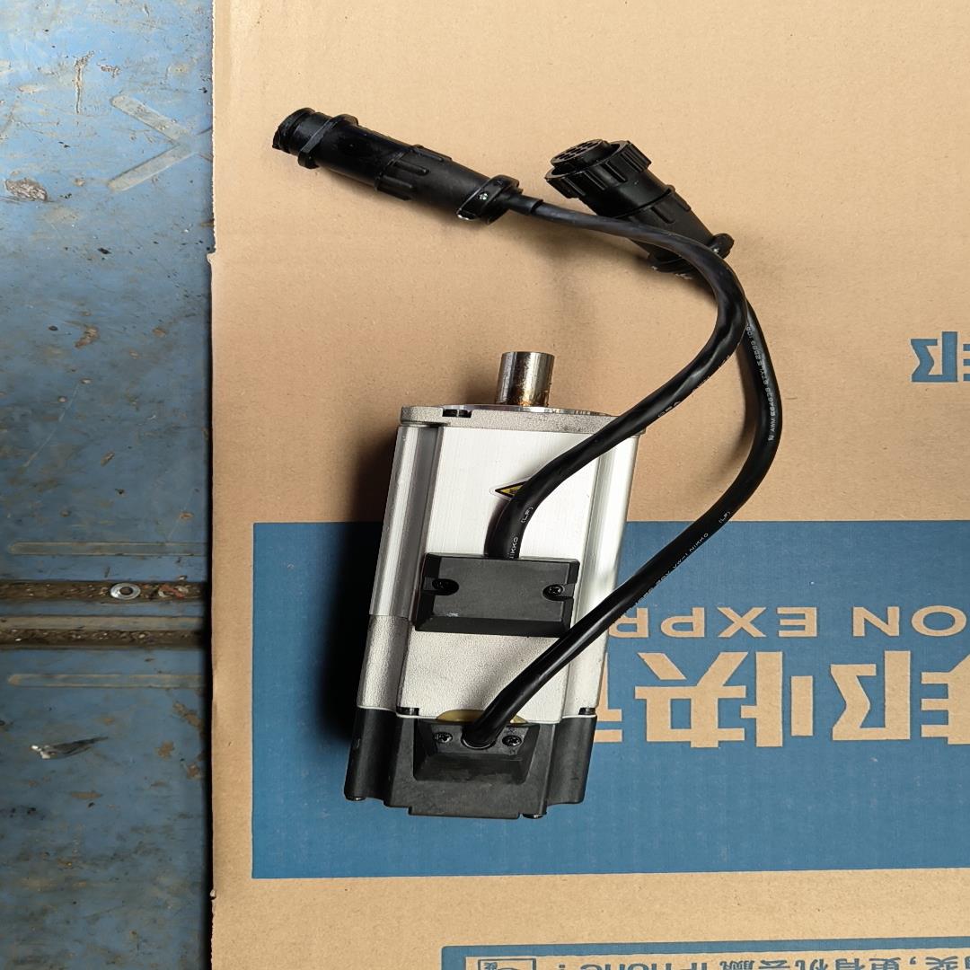 力士乐伺服电机 MSM030C-0300-NN-M0-CG1