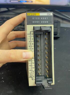 PLC模块C200H-0C225