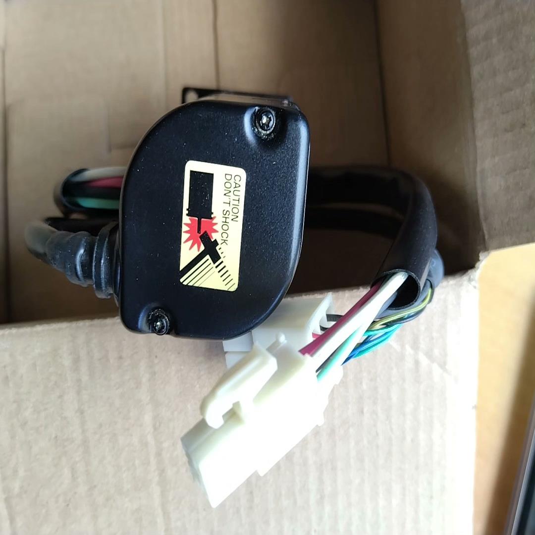 CSM-01BB1ANT3  一支原装全新