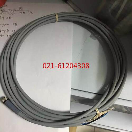 光电开关接插线 XS3F-B8PVC4S2M  XS3F-M8PVC4S2M议价