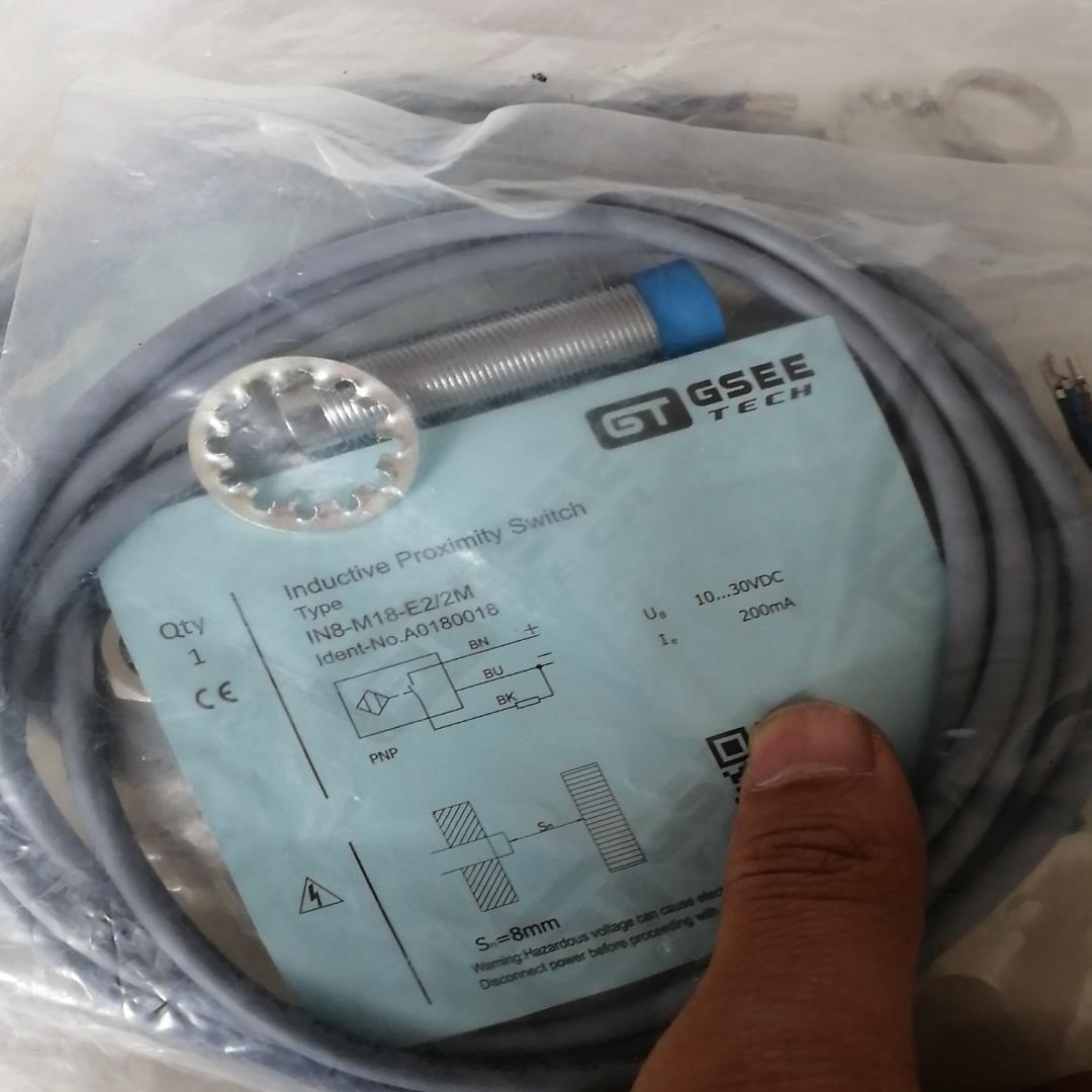 全新原装正品GSEE吉诺接近开关IN8-M18-E2/2M数