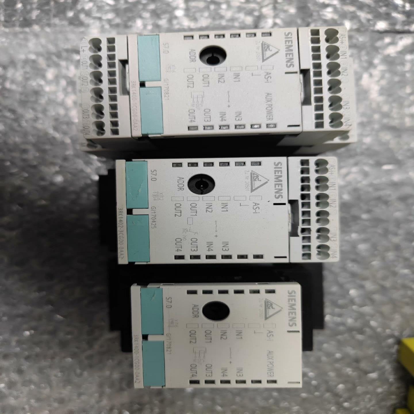 （设备配件）-AA2-RK1400拆机CG00继电器01西门子安全3