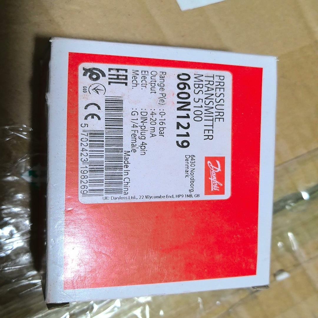 （设备配件）DANFOSS丹佛斯压力开关压力传感器若干