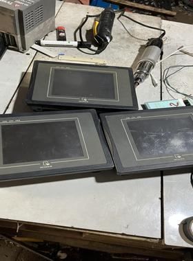 威纶通触摸屏MT6056三个功能正常成色看图片