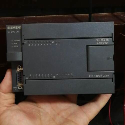 [德峰] 成色CN   有正常 功能包好，漂亮两块224西门子CPU
