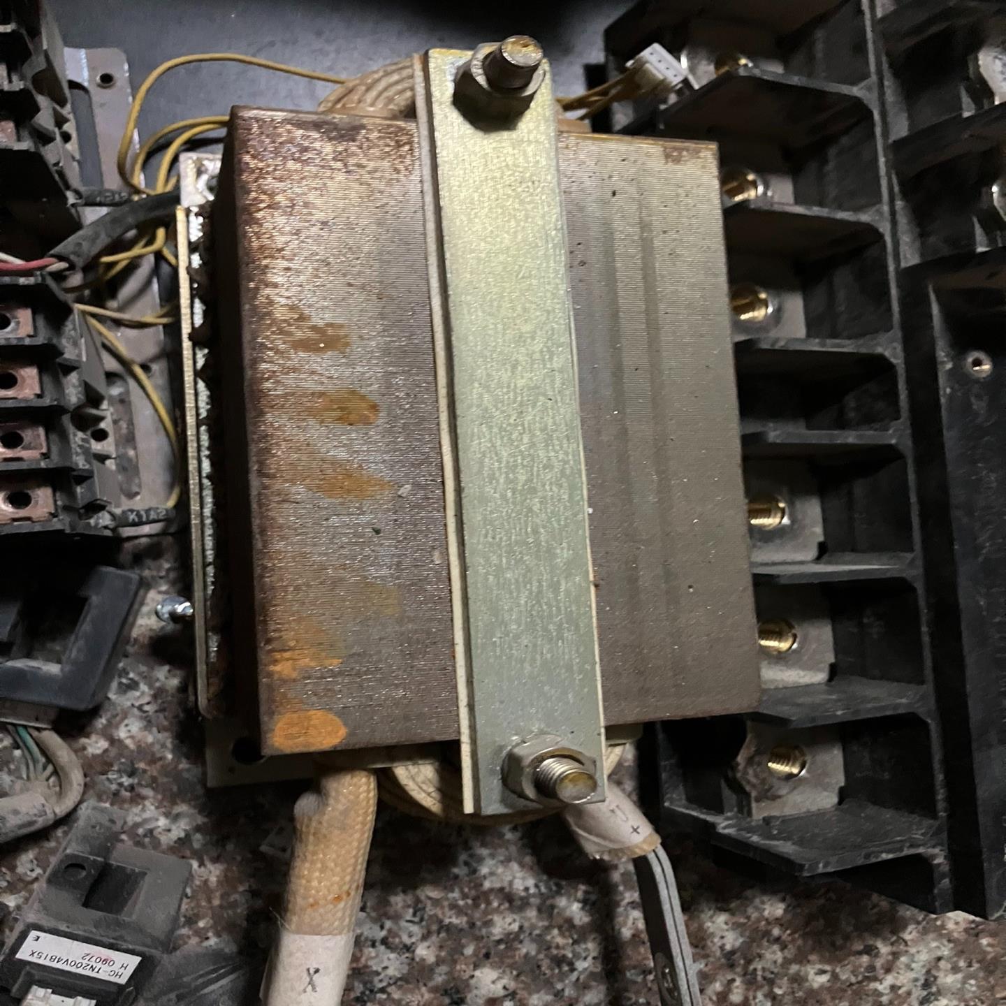 （设备配件）DCL40218A220M安川变频器H1000直流电抗器，实