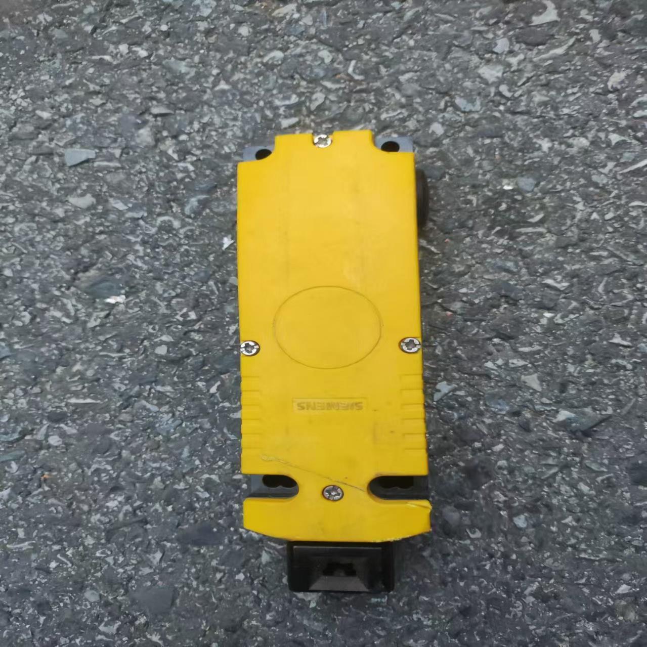 [德峰]西门子安全行程开关3SE5312-0SB11