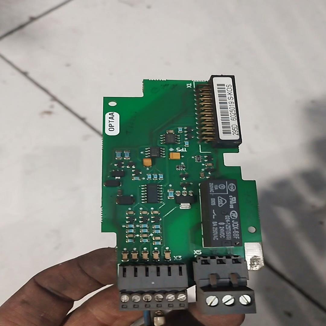 伟肯变频器pg卡PC00295功能好