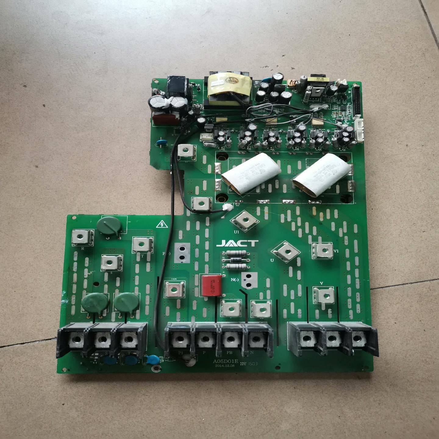 艾克特变频器驱动板A05D01E带150A模块，30KW,当