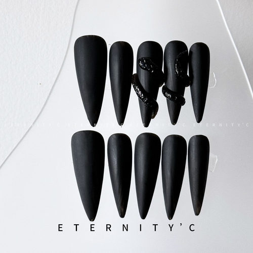 C+【黑蛇】新款亚文化重工中长款黑色高级欧美质感美甲穿戴甲手工