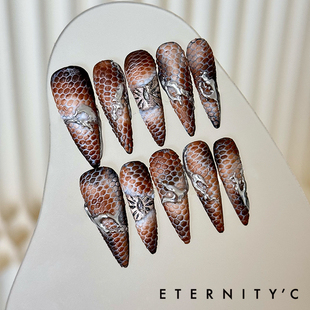 C+LIZARD蜥蜴 亚文化新款小众高级欧美中长款重工美甲穿戴甲手工