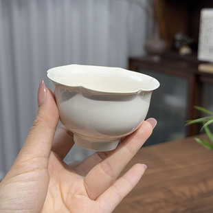 中式草木灰茶杯纯色陶瓷品茗杯单杯轻奢主人杯单杯禅意功夫茶具