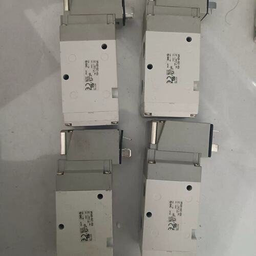 询价电磁阀VP542R-5LZD1-02A 共计4个可维修