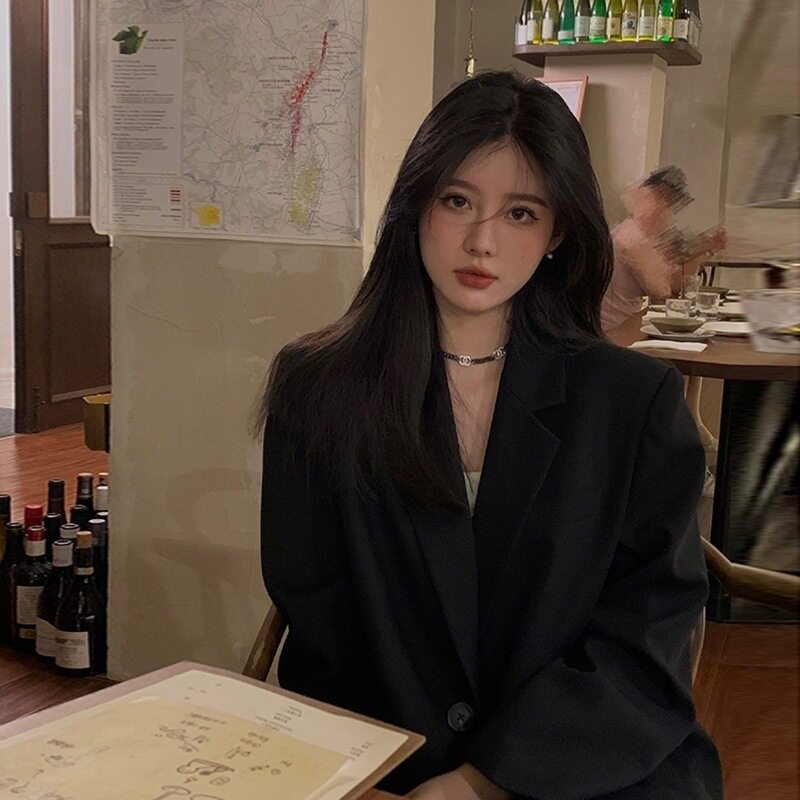 UC黑色小西装外套女西服