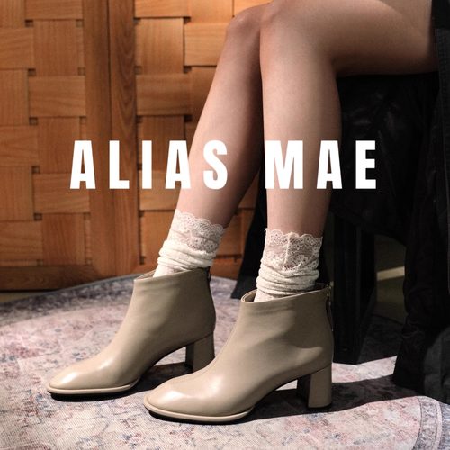 ALIASMAE胎牛皮中跟圆头女短靴