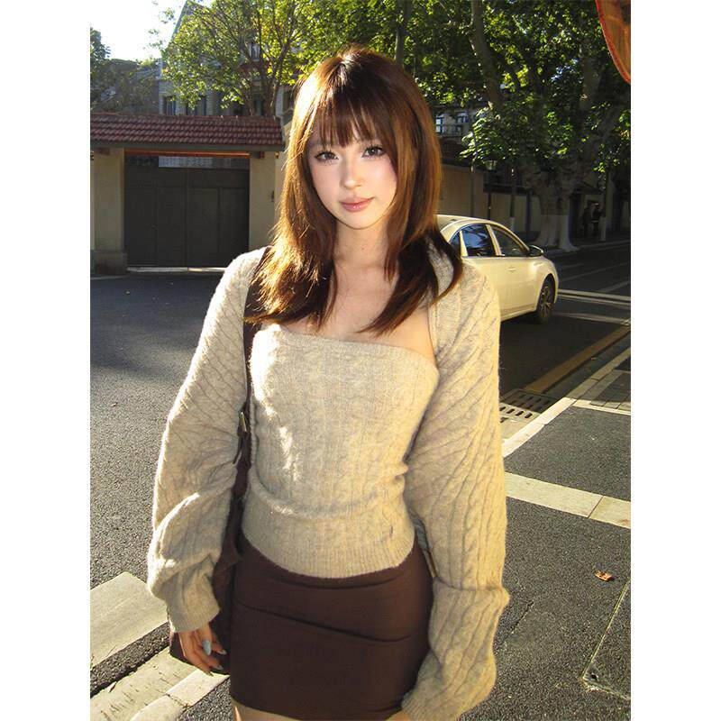 2025巨好看针织两件套女秋冬季麻花针织抹胸背心慵懒宽松毛衣外套