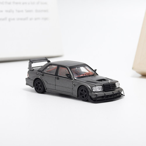 奔驰190E W201 KS概念改装版 RM犀牛 1:64 仿真合金汽车模型摆件