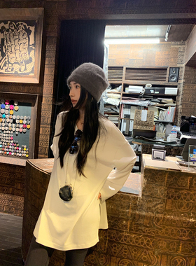 isaro uu 纸片人chao显瘦亲肤磨毛绒棉T恤~天丝羊毛长袖上衣